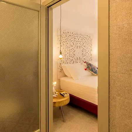 Отель Casaunoe Boutique 4*