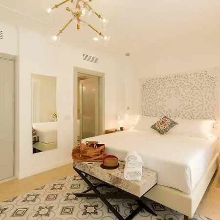 Casaunoe Boutique 4* Ольбия