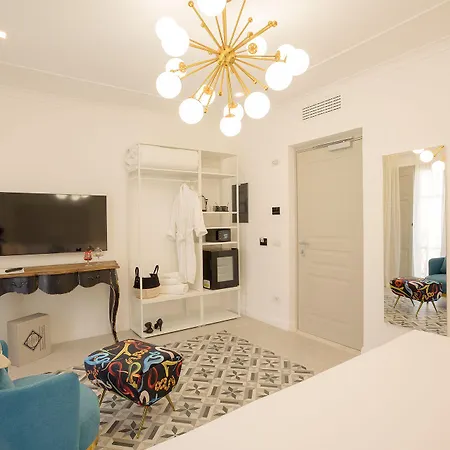 Casaunoe Boutique 4* Ольбия